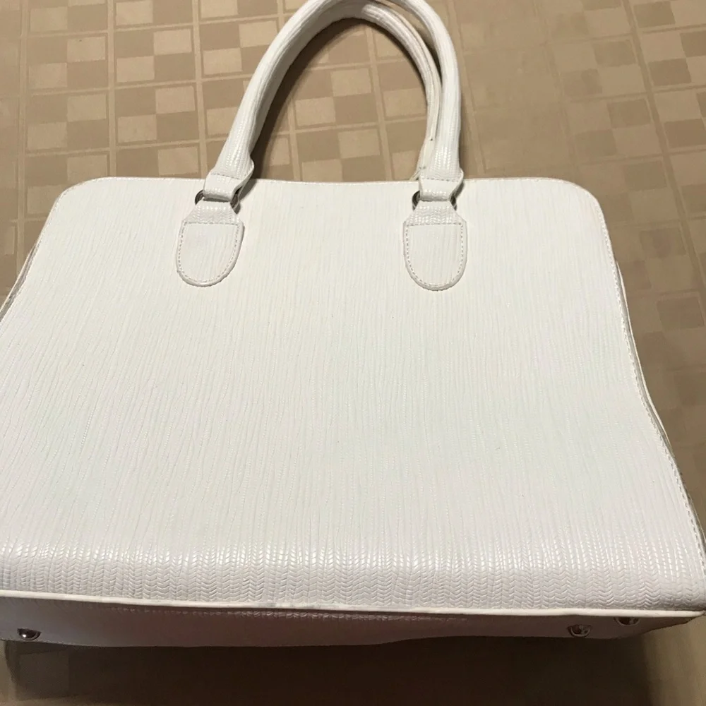 White Beige Large Rigid Handbag Purse‎ 13.5 X 11.5